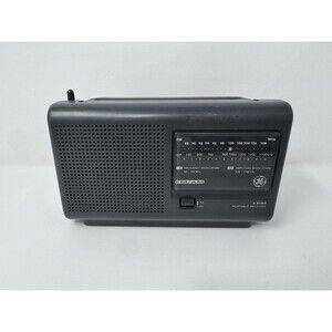 GE 7-2662C AM FM Portable Radio Battery AC Powered Tested Working (See Video)